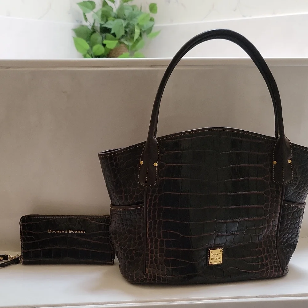 Dooney & Bourke Chocolate Brown Croc-Embossed Tote with Wallet - Picture 1 of 6
